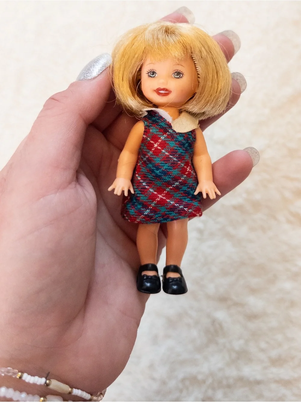 Mattel 1998 Li’l Friends of Kelly School Time Kayla Doll Plaid Jumper